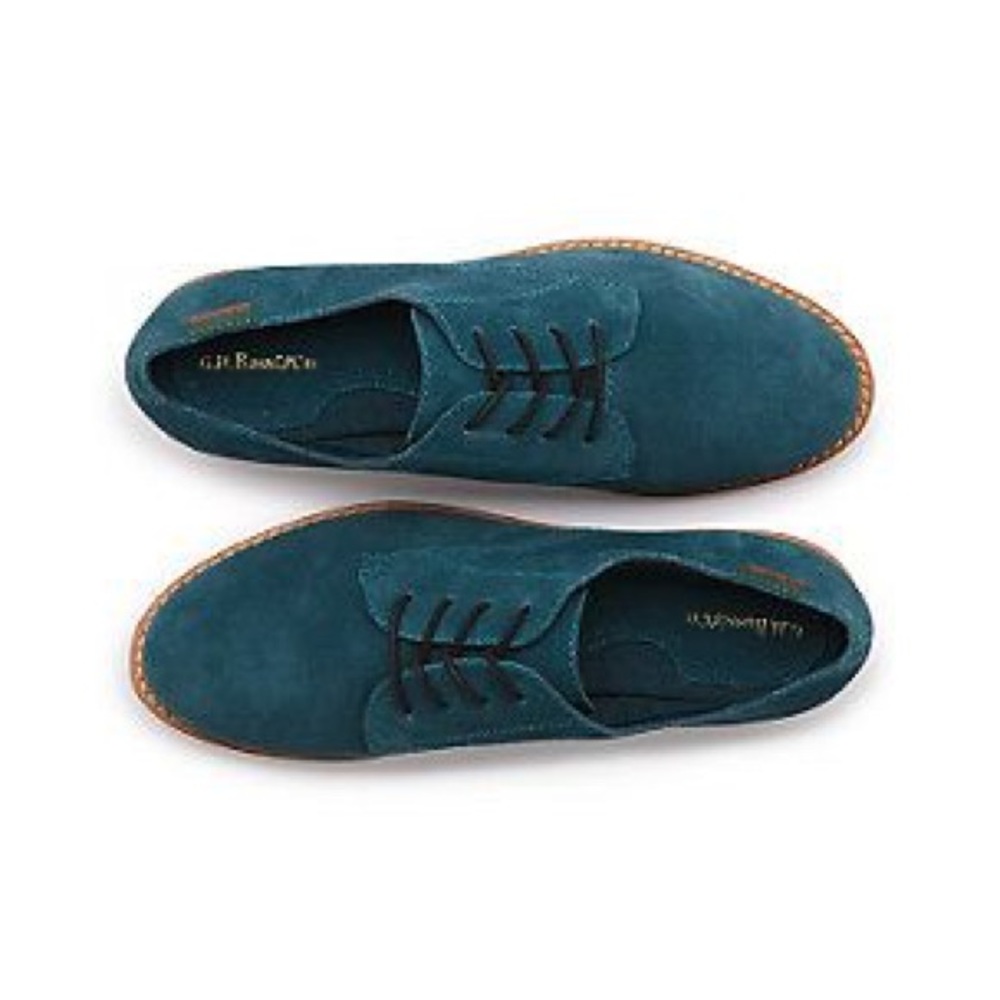 G.H. Bass & Co teal suede oxfords